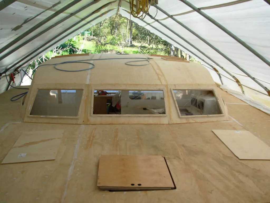 catamaran lower bridgedeck video